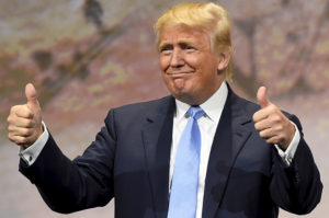 Donald Trump speaks during the National Rifle Association's annual meeting in Nashville, Tennessee April 10, 2015.  REUTERS/Harrison McClary  - RTR4WVBQ